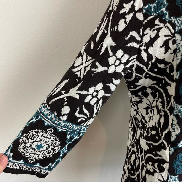 Chico's Green White Black Floral One Button Silk Cotton Cardigan 2 - Picture 3 of 7